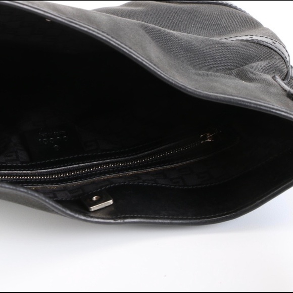 Gucci GG Logo Black Canvas &Perforated Leather Bag - Picture 5 of 12